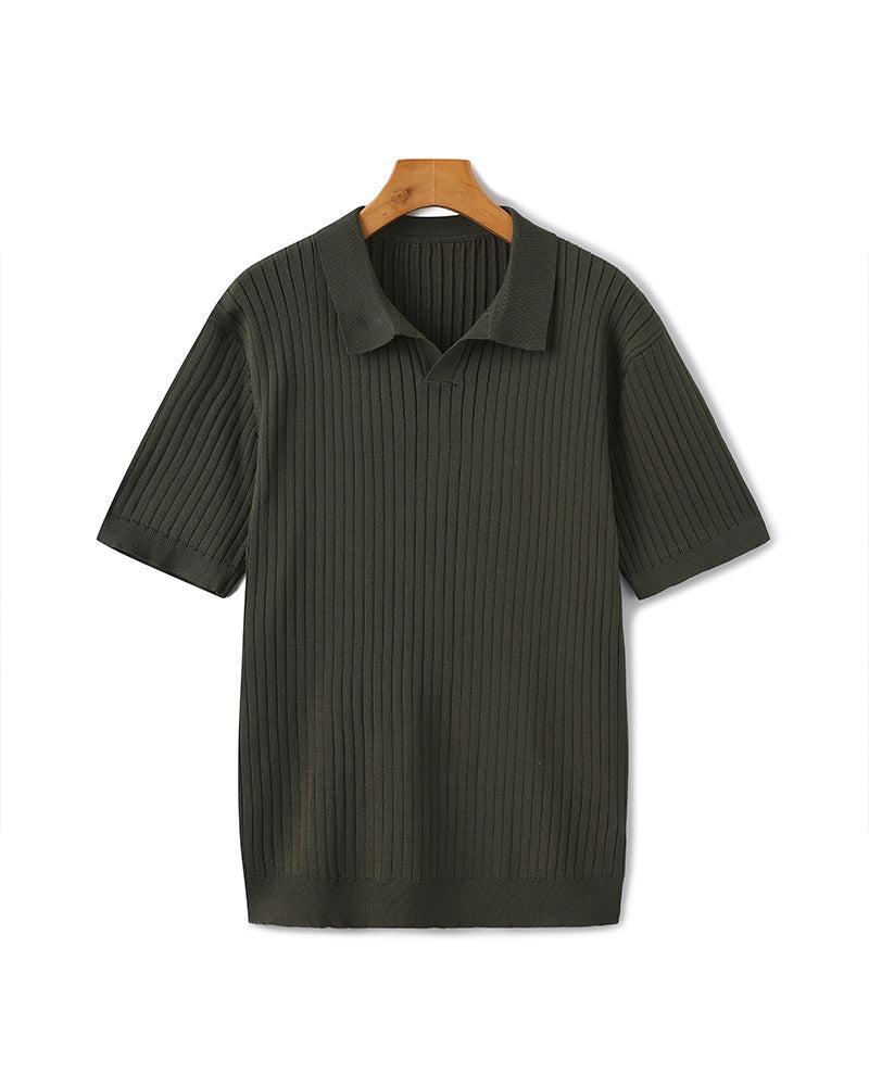 Luźna, prążkowana koszulka polo z dzianiny o luźnym kroju i eleganckiej fakturze